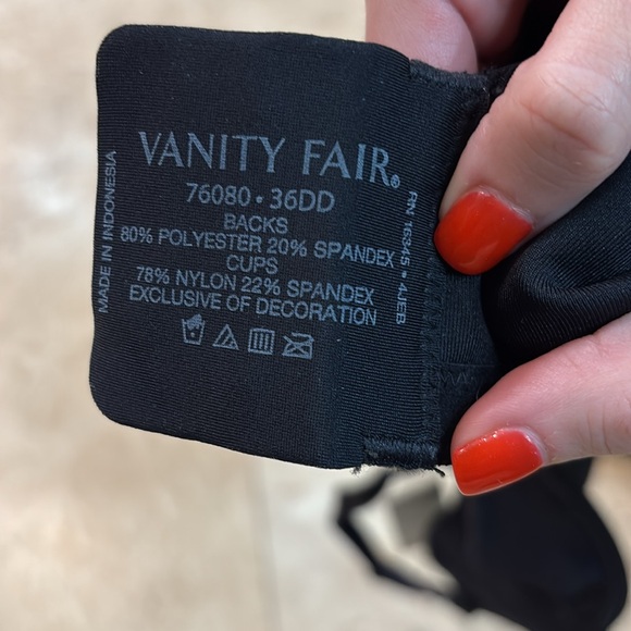 Vanity Fair beauty back minimizer black bra. Size 36 DD. - Picture 6 of 7